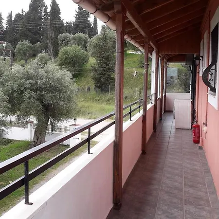 Akaterini Apartmán Mesongí